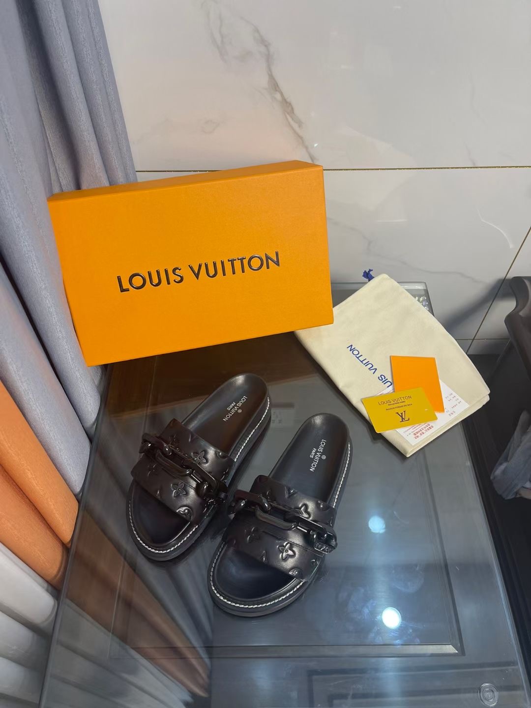 Louis Vuitton LV Sunset Flat Comfort Sandal